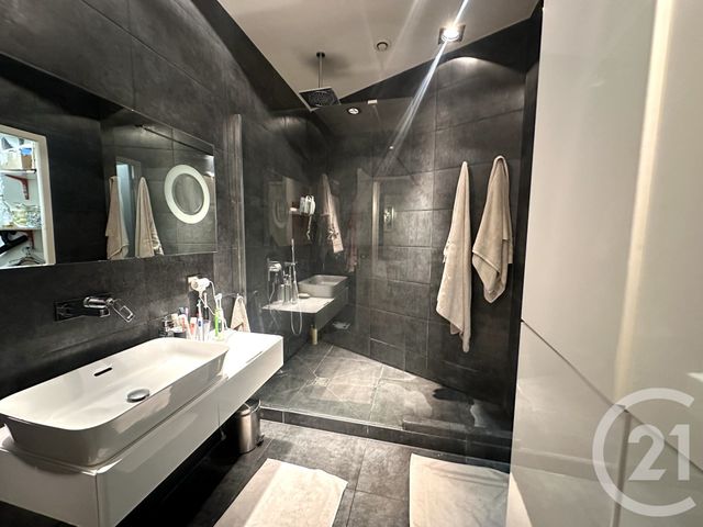 Appartement F4 à louer - 4 pièces - 94.38 m2 - PARIS - 75016 - ILE-DE-FRANCE - Century 21 Victor Hugo - Trocadéro