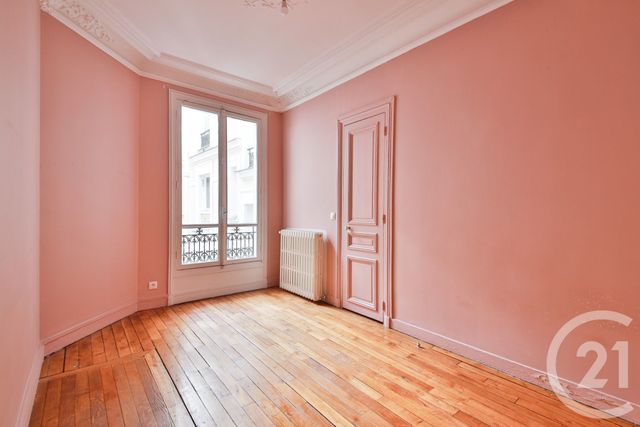 Appartement F4 à vendre - 4 pièces - 106.29 m2 - PARIS - 75009 - ILE-DE-FRANCE - Century 21 Victor Hugo - Trocadéro