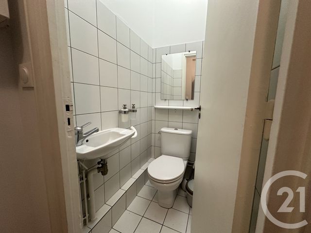 Appartement F2 à louer - 2 pièces - 40.3 m2 - PARIS - 75016 - ILE-DE-FRANCE - Century 21 Victor Hugo - Trocadéro