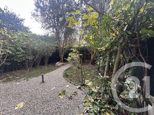 Appartement F2 à louer - 2 pièces - 40.3 m2 - PARIS - 75016 - ILE-DE-FRANCE - Century 21 Victor Hugo - Trocadéro