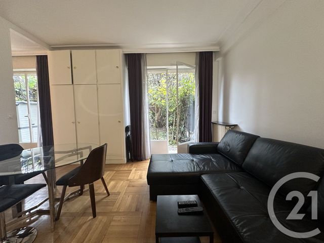 Appartement F2 à louer - 2 pièces - 40.3 m2 - PARIS - 75016 - ILE-DE-FRANCE - Century 21 Victor Hugo - Trocadéro
