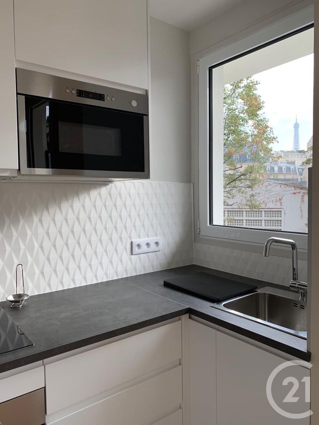 Appartement F2 à louer - 2 pièces - 51.78 m2 - PARIS - 75016 - ILE-DE-FRANCE - Century 21 Victor Hugo - Trocadéro