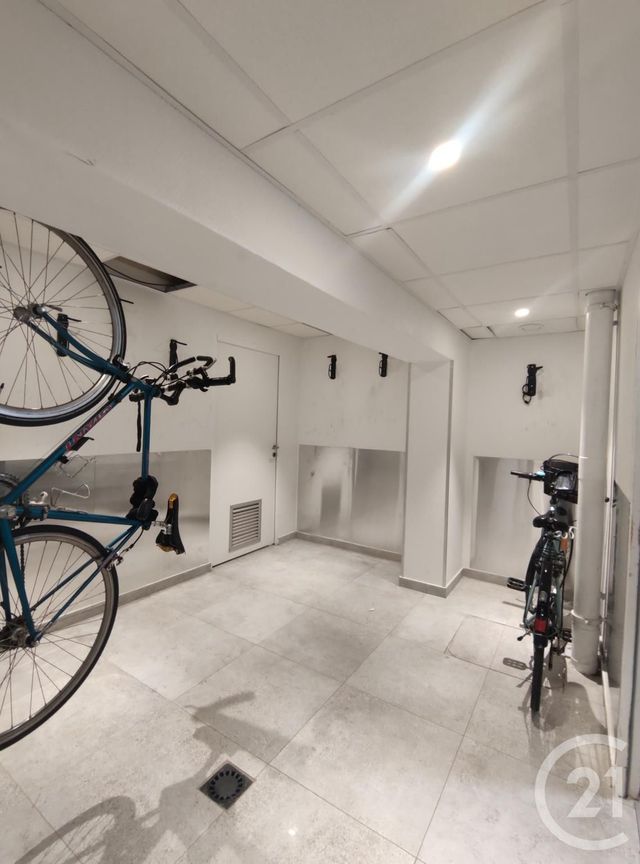 Appartement F1 à louer - 1 pièce - 27.38 m2 - PARIS - 75013 - ILE-DE-FRANCE - Century 21 Victor Hugo - Trocadéro