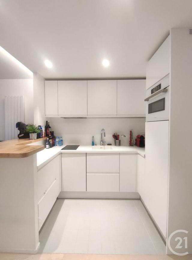 Appartement F1 à louer - 1 pièce - 27.38 m2 - PARIS - 75013 - ILE-DE-FRANCE - Century 21 Victor Hugo - Trocadéro