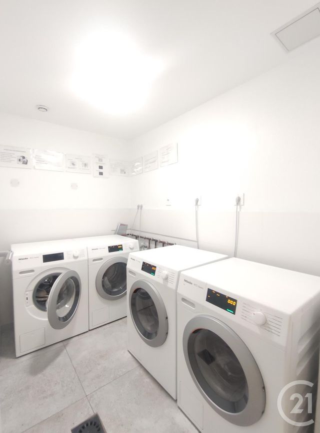 Appartement F1 à louer - 1 pièce - 27.38 m2 - PARIS - 75013 - ILE-DE-FRANCE - Century 21 Victor Hugo - Trocadéro