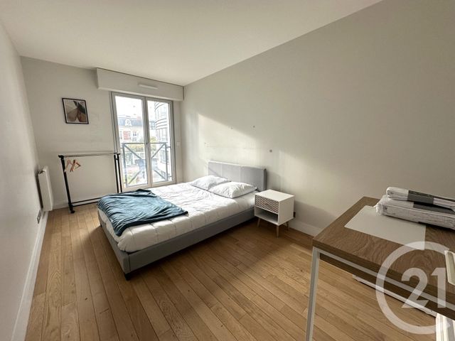 Appartement F4 à louer - 4 pièces - 113.0 m2 - PARIS - 75009 - ILE-DE-FRANCE - Century 21 Victor Hugo - Trocadéro