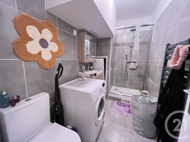 Appartement F1 à vendre - 1 pièce - 23.6 m2 - PARIS - 75009 - ILE-DE-FRANCE - Century 21 Victor Hugo - Trocadéro