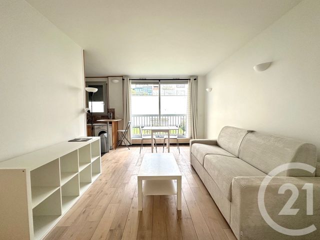 Appartement Studio à louer - 1 pièce - 32.9 m2 - PARIS - 75116 - ILE-DE-FRANCE - Century 21 Victor Hugo - Trocadéro