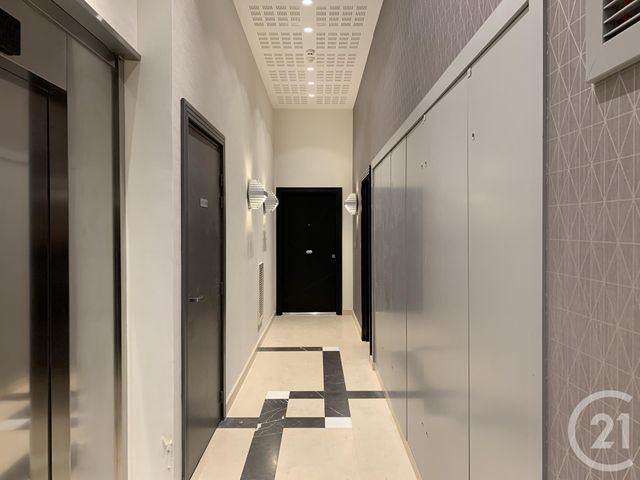 Appartement F3 à louer - 3 pièces - 58.2 m2 - ST OUEN - 93 - ILE-DE-FRANCE - Century 21 Victor Hugo - Trocadéro