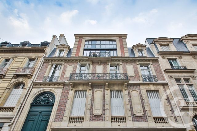 Appartement F2 à vendre - 2 pièces - 48.66 m2 - PARIS - 75116 - ILE-DE-FRANCE - Century 21 Victor Hugo - Trocadéro