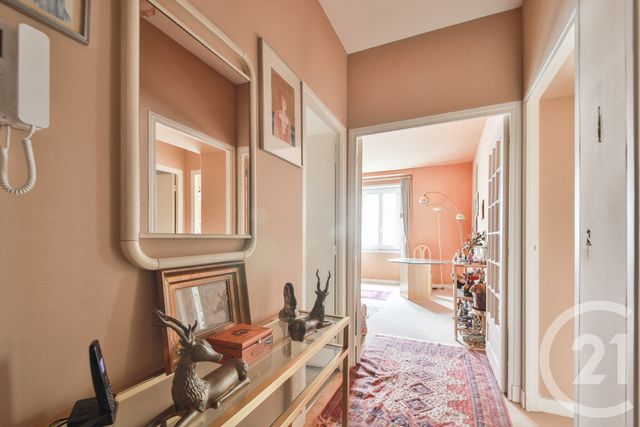 Appartement F2 à vendre - 2 pièces - 48.66 m2 - PARIS - 75116 - ILE-DE-FRANCE - Century 21 Victor Hugo - Trocadéro
