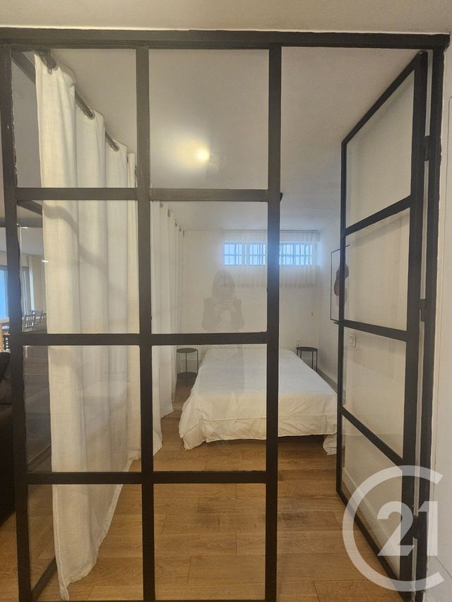 Appartement F1 à louer - 1 pièce - 41.52 m2 - PARIS - 75016 - ILE-DE-FRANCE - Century 21 Victor Hugo - Trocadéro