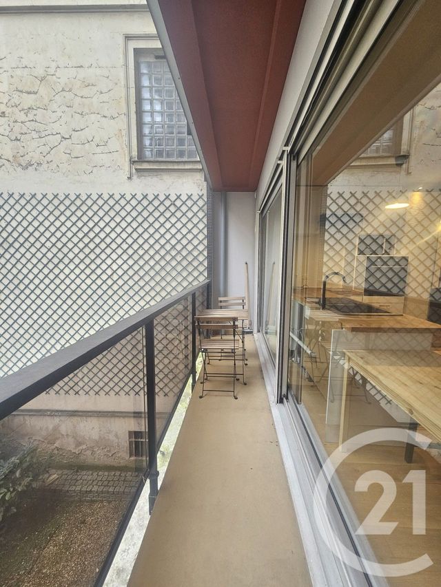 Appartement F1 à louer - 1 pièce - 41.52 m2 - PARIS - 75016 - ILE-DE-FRANCE - Century 21 Victor Hugo - Trocadéro