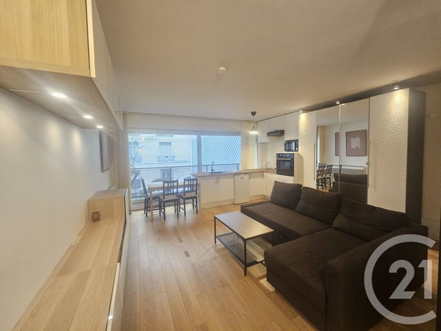 Appartement F1 à louer - 1 pièce - 41.52 m2 - PARIS - 75016 - ILE-DE-FRANCE - Century 21 Victor Hugo - Trocadéro