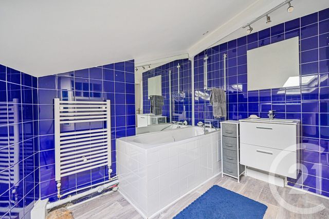 Appartement F4 à vendre - 6 pièces - 102.19 m2 - PARIS - 75016 - ILE-DE-FRANCE - Century 21 Victor Hugo - Trocadéro