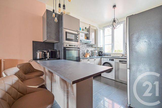 Appartement F4 à vendre - 6 pièces - 102.19 m2 - PARIS - 75016 - ILE-DE-FRANCE - Century 21 Victor Hugo - Trocadéro