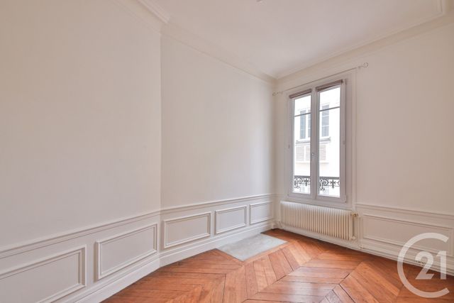 Appartement F3 à vendre - 3 pièces - 55.0 m2 - PARIS - 75016 - ILE-DE-FRANCE - Century 21 Victor Hugo - Trocadéro