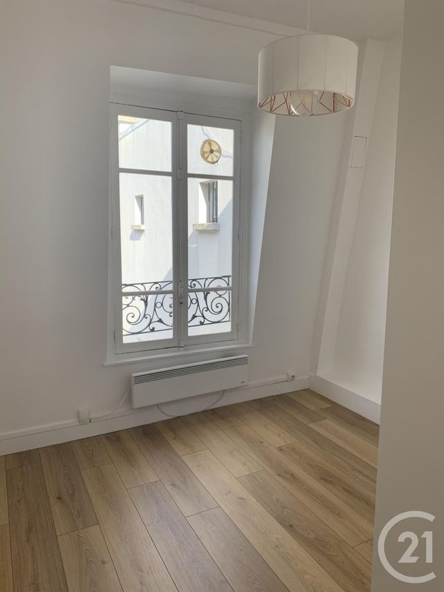 Appartement F2 à vendre - 2 pièces - 25.51 m2 - PARIS - 75017 - ILE-DE-FRANCE - Century 21 Victor Hugo - Trocadéro