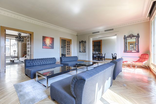 Appartement à vendre - 7 pièces - 296.15 m2 - PARIS - 75116 - ILE-DE-FRANCE - Century 21 Victor Hugo - Trocadéro