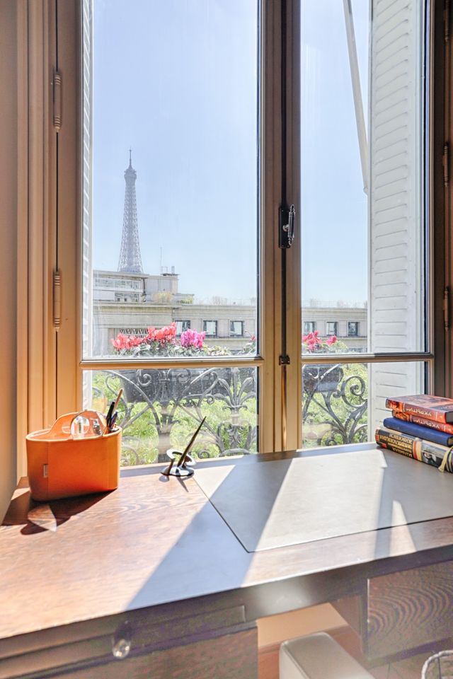 Appartement à vendre - 7 pièces - 296.15 m2 - PARIS - 75116 - ILE-DE-FRANCE - Century 21 Victor Hugo - Trocadéro