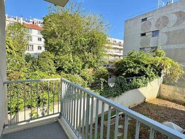 Appartement F5 à louer - 5 pièces - 141.0 m2 - NEUILLY SUR SEINE - 92 - ILE-DE-FRANCE - Century 21 Victor Hugo - Trocadéro