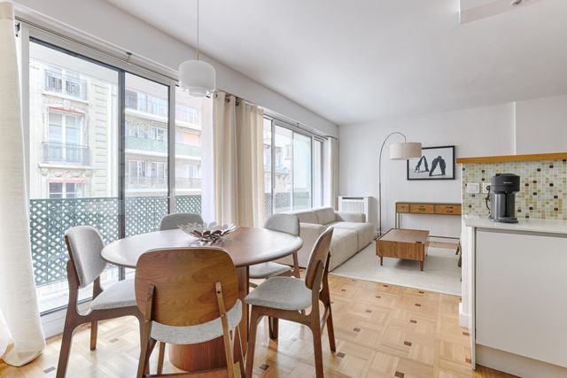 Appartement F5 à louer - 5 pièces - 101.33 m2 - PARIS - 75016 - ILE-DE-FRANCE - Century 21 Victor Hugo - Trocadéro