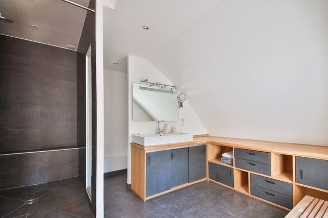 maison à louer - 6 pièces - 164.61 m2 - NEUILLY SUR SEINE - 92 - ILE-DE-FRANCE - Century 21 Victor Hugo - Trocadéro