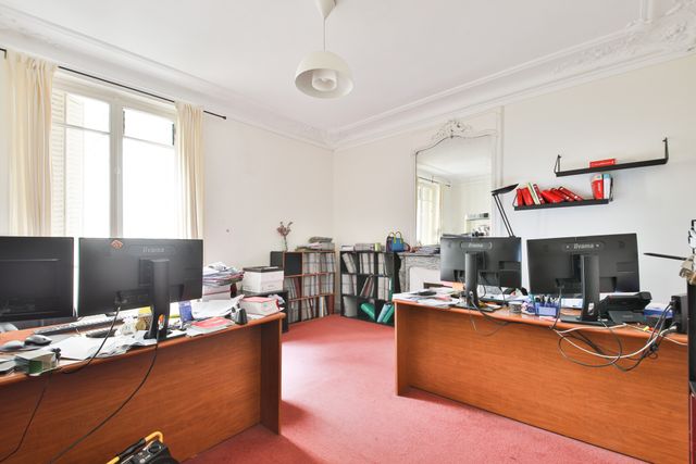 Appartement F9 à vendre - 9 pièces - 269.27 m2 - PARIS - 75016 - ILE-DE-FRANCE - Century 21 Victor Hugo - Trocadéro