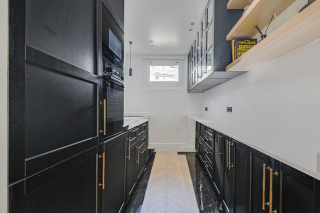 Appartement F5 à vendre - 5 pièces - 126.0 m2 - NEUILLY SUR SEINE - 92 - ILE-DE-FRANCE - Century 21 Victor Hugo - Trocadéro