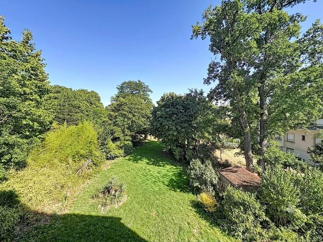 maison à vendre - 12 pièces - 365.27 m2 - LE VESINET - 78 - ILE-DE-FRANCE - Century 21 Victor Hugo - Trocadéro