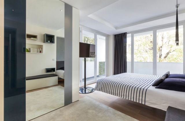 Appartement F5 à vendre - 5 pièces - 115.32 m2 - PARIS - 75116 - ILE-DE-FRANCE - Century 21 Victor Hugo - Trocadéro