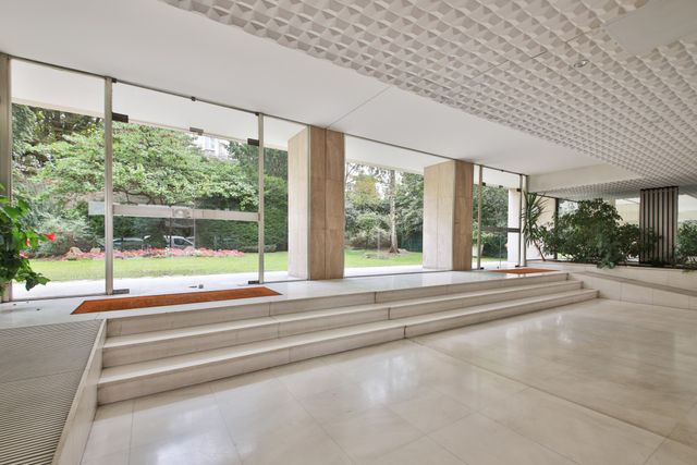 Appartement F4 à vendre - 4 pièces - 135.82 m2 - PARIS - 75016 - ILE-DE-FRANCE - Century 21 Victor Hugo - Trocadéro