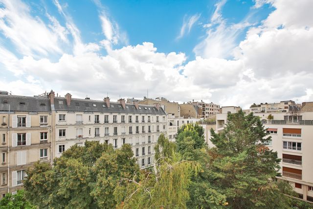 Appartement F4 à vendre - 4 pièces - 135.82 m2 - PARIS - 75016 - ILE-DE-FRANCE - Century 21 Victor Hugo - Trocadéro