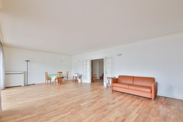 Appartement F4 à vendre - 4 pièces - 135.82 m2 - PARIS - 75016 - ILE-DE-FRANCE - Century 21 Victor Hugo - Trocadéro