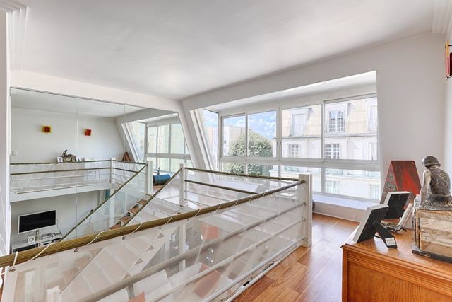 Afficher la photo en grand Appartement F5 à vendre - 5 pièces - 145.47 m2 - PARIS - 75016 - ILE-DE-FRANCE - Century 21 Victor Hugo - Trocadéro