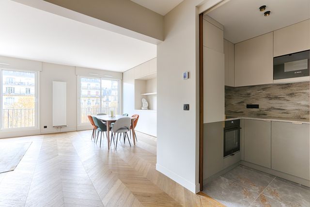 Appartement F3 à louer - 3 pièces - 76.42 m2 - PARIS - 75016 - ILE-DE-FRANCE - Century 21 Victor Hugo - Trocadéro